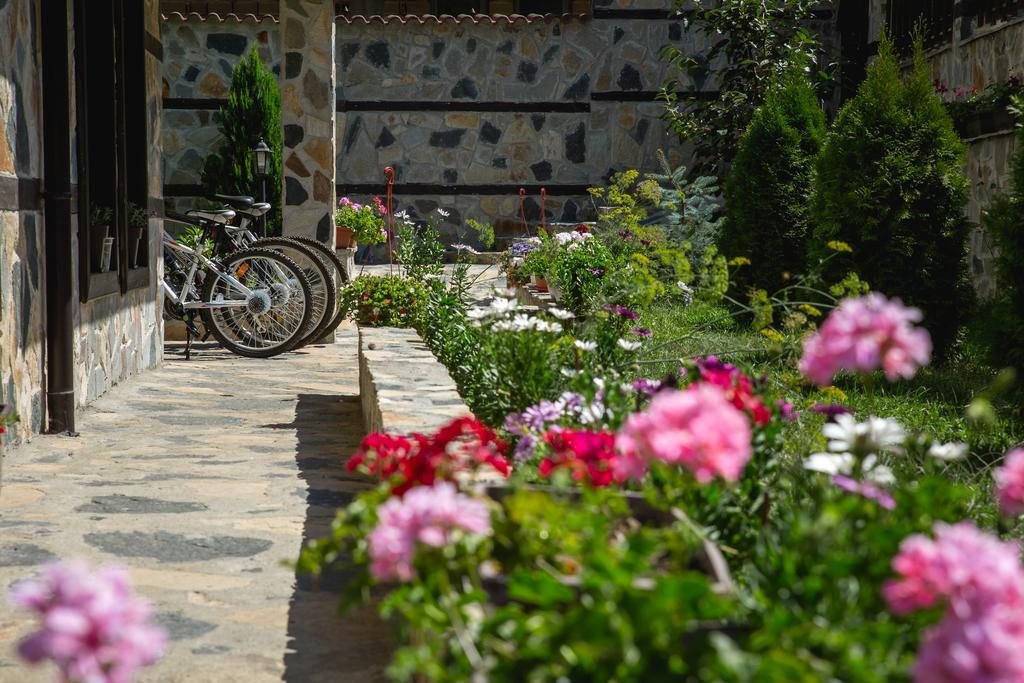 Topalovi Guest House Zlatograd Exterior foto
